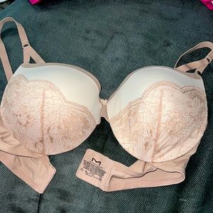 Maidenform Pushup 38D Bra
